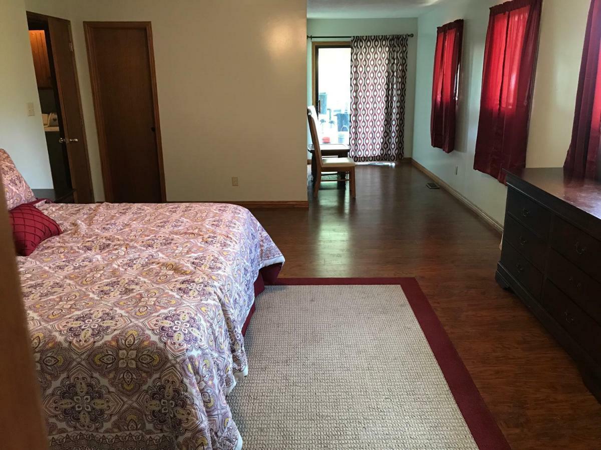 Tanglewood Lodge Rambo Riviera ภายนอก รูปภาพ